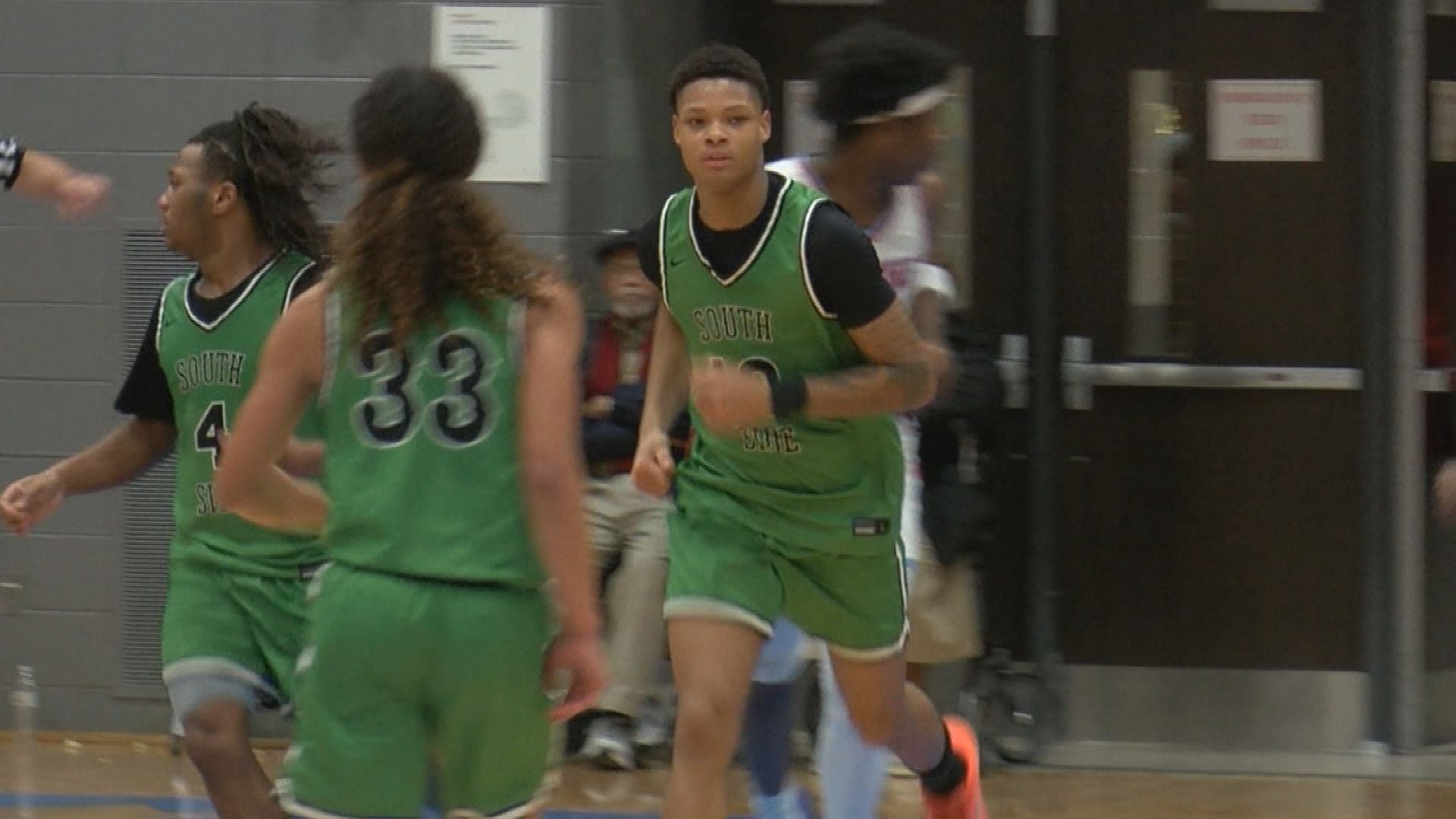 Fort Wayne Community Schools Revives Annual Holiday Basketball Tournament