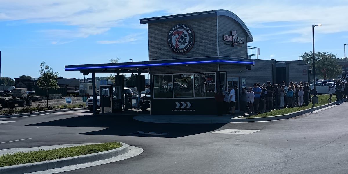 7 Brew fidget toy giveaway causing traffic problems