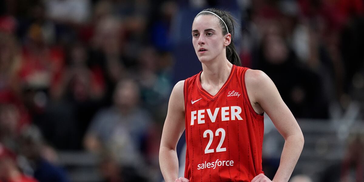 Caitlin Clark sets new record as signed rookie card sells for $366K