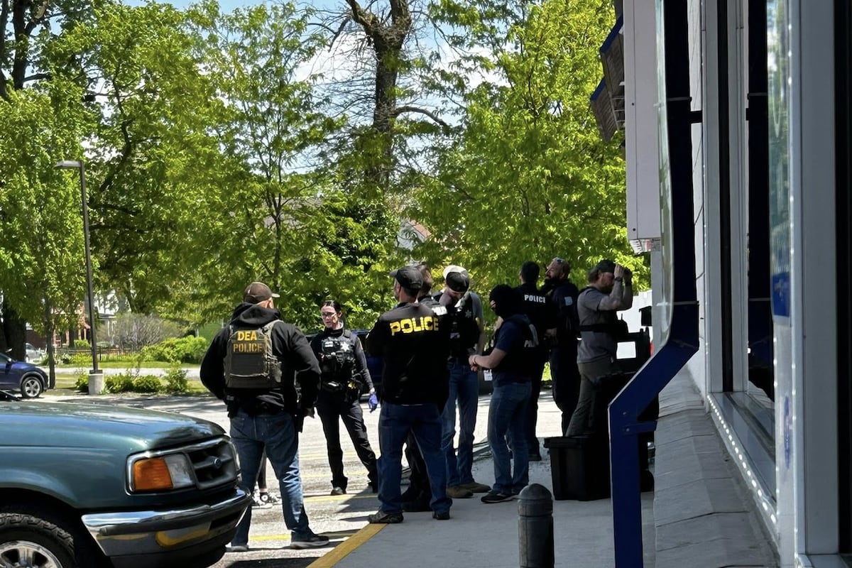 Fort Wayne restaurant closed after owner arrested in police raid