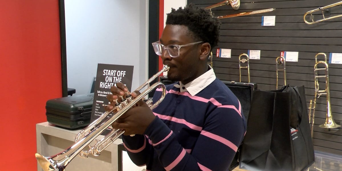 Fort Wayne community rallies to surprise high school musician with brand-new, professional trumpet
