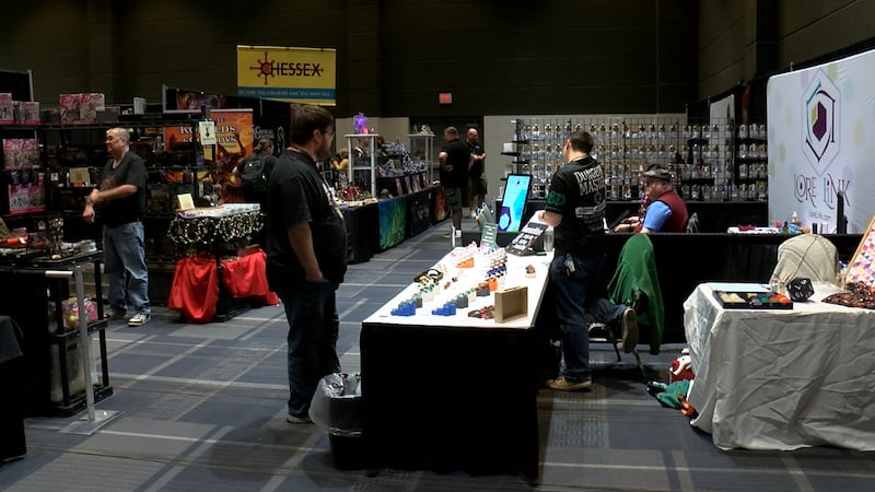 Wonderland-themed event hosts its final day in Fort Wayne