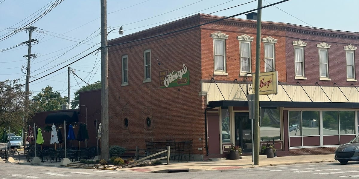 Henry’s Restaurant reopens after temporary health department closure