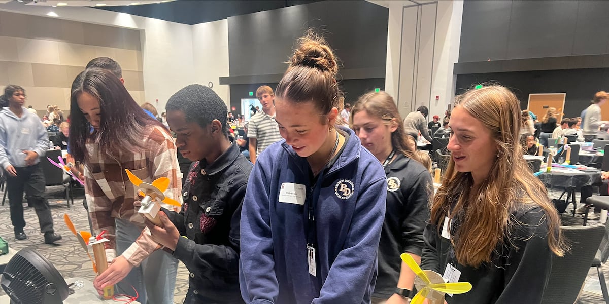 Local high school students learn about artificial intelligence during Rotary Club World Affairs Conference