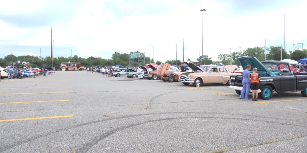 Over 350 custom cars, hot rods, and classics on display during Fort Wayne’s Muddy River Run